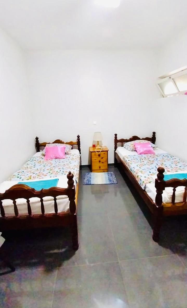 Cozy Home With Terrace Views! Ponta Do Sol Luaran gambar